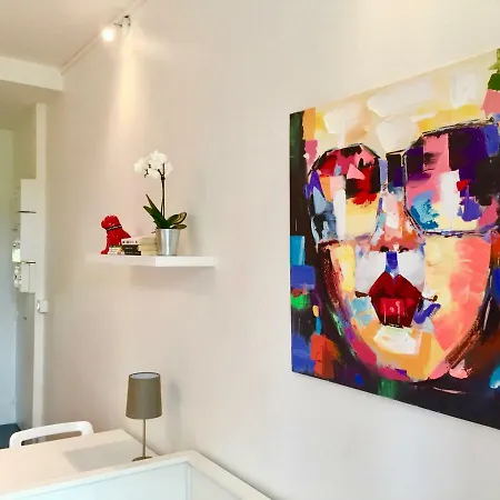 Apartment Studio Charlemagne *